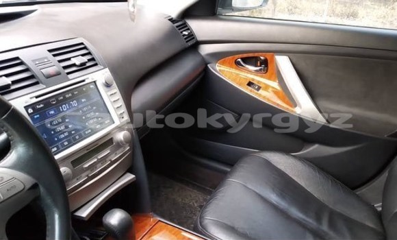 Buy Used Toyota Camry White Car in Bishkek in Bishkek Buy Used Toyota Camry White Car in Bishkek in Bishkek