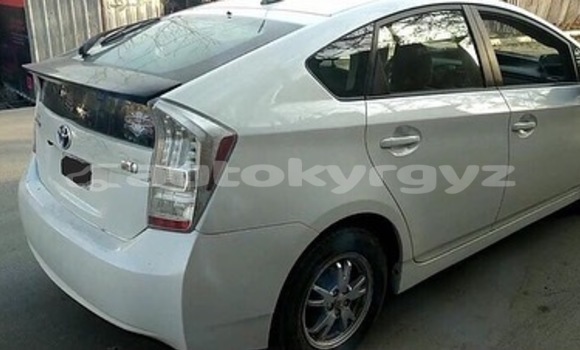 Buy Used Toyota Prius White Car in Bishkek in Bishkek Buy Used Toyota Prius White Car in Bishkek in Bishkek