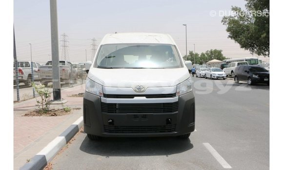 Buy Import Toyota Hiace White Car in Import - Dubai in Batken Buy Import Toyota Hiace White Car in Import - Dubai in Batken
