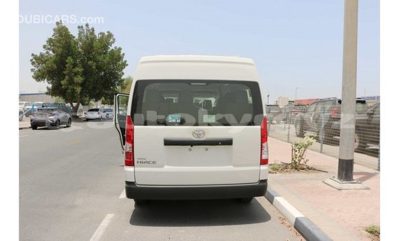 Buy Import Toyota Hiace White Car in Import - Dubai in Batken Buy Import Toyota Hiace White Car in Import - Dubai in Batken