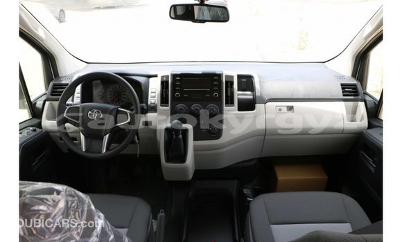 Buy Import Toyota Hiace White Car in Import - Dubai in Batken Buy Import Toyota Hiace White Car in Import - Dubai in Batken