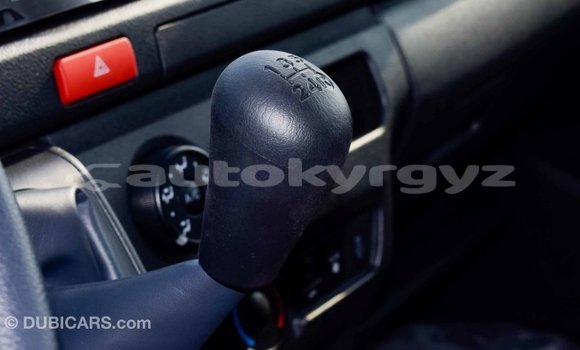 Buy Import Toyota Hiace White Car in Import - Dubai in Batken Buy Import Toyota Hiace White Car in Import - Dubai in Batken