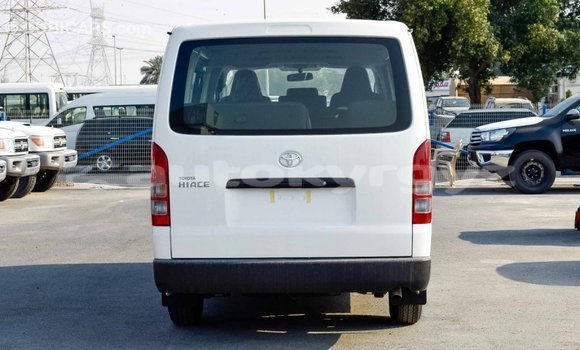 Buy Import Toyota Hiace White Car in Import - Dubai in Batken Buy Import Toyota Hiace White Car in Import - Dubai in Batken