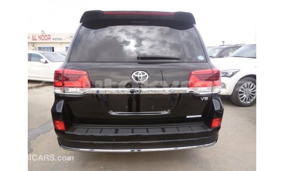 Buy Import Toyota Land Cruiser Black Car in Import - Dubai in Batken Buy Import Toyota Land Cruiser Black Car in Import - Dubai in Batken