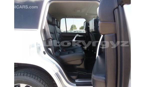 Buy Import Toyota Land Cruiser Other Car in Import - Dubai in Batken Buy Import Toyota Land Cruiser Other Car in Import - Dubai in Batken