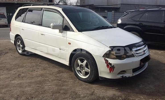 Buy Used Honda Odyssey White Car in Bishkek in Bishkek Buy Used Honda Odyssey White Car in Bishkek in Bishkek