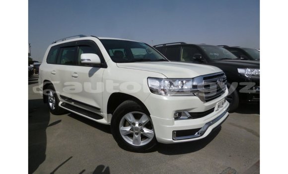 Buy Import Toyota Land Cruiser White Car in Import - Dubai in Batken Buy Import Toyota Land Cruiser White Car in Import - Dubai in Batken