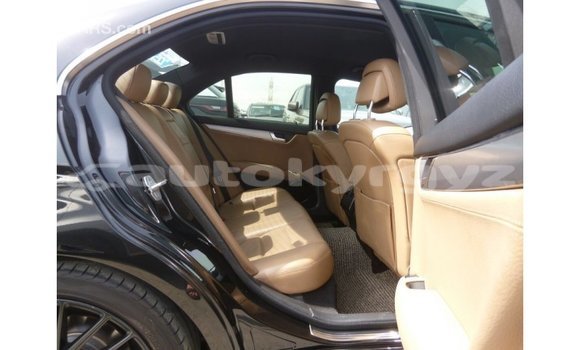 Buy Import Mercedes-Benz 190 Black Car in Import - Dubai in Batken Buy Import Mercedes-Benz 190 Black Car in Import - Dubai in Batken