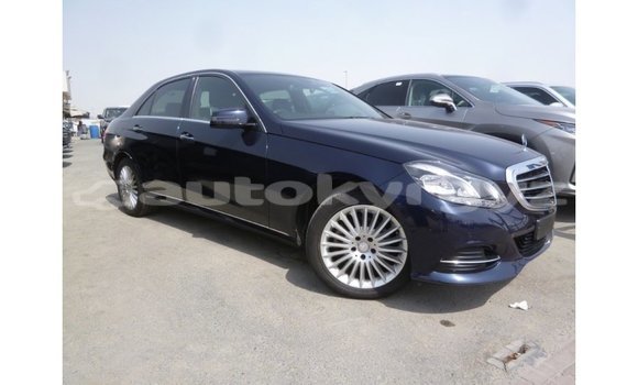 Buy Import Mercedes-Benz 200 Blue Car in Import - Dubai in Batken Buy Import Mercedes-Benz 200 Blue Car in Import - Dubai in Batken