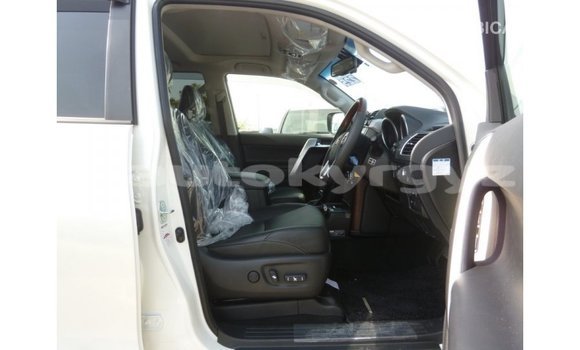 Buy Import Toyota Prado White Car in Import - Dubai in Batken Buy Import Toyota Prado White Car in Import - Dubai in Batken