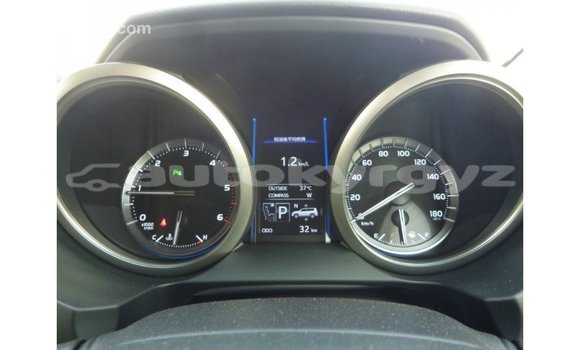 Buy Import Toyota Prado White Car in Import - Dubai in Batken Buy Import Toyota Prado White Car in Import - Dubai in Batken