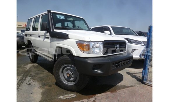 Buy Import Toyota Land Cruiser White Car in Import - Dubai in Batken Buy Import Toyota Land Cruiser White Car in Import - Dubai in Batken