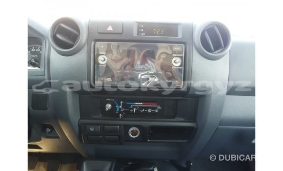 Buy Import Toyota Land Cruiser White Car in Import - Dubai in Batken Buy Import Toyota Land Cruiser White Car in Import - Dubai in Batken