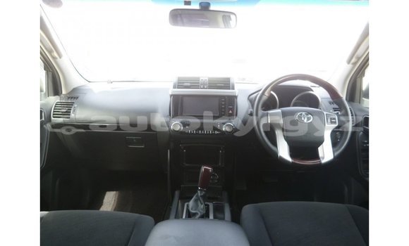 Buy Import Toyota Prado White Car in Import - Dubai in Batken Buy Import Toyota Prado White Car in Import - Dubai in Batken