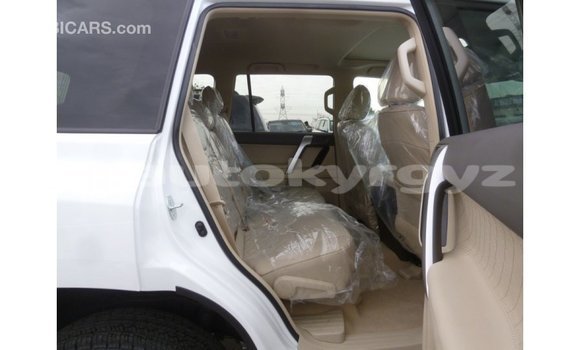 Buy Import Toyota Prado White Car in Import - Dubai in Batken Buy Import Toyota Prado White Car in Import - Dubai in Batken