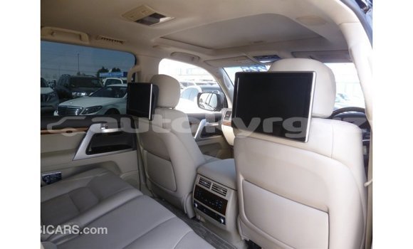 Buy Import Toyota Land Cruiser Black Car in Import - Dubai in Batken Buy Import Toyota Land Cruiser Black Car in Import - Dubai in Batken