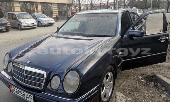 Buy Used Mercedes-Benz E-klasse Blue Car in Bishkek in Bishkek Buy Used Mercedes-Benz E-klasse Blue Car in Bishkek in Bishkek