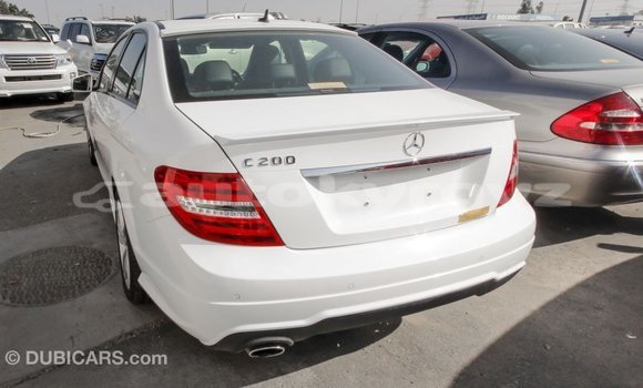 Buy Import Mercedes-Benz 200 White Car in Import - Dubai in Batken Buy Import Mercedes-Benz 200 White Car in Import - Dubai in Batken