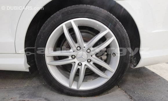 Buy Import Mercedes-Benz 200 White Car in Import - Dubai in Batken Buy Import Mercedes-Benz 200 White Car in Import - Dubai in Batken