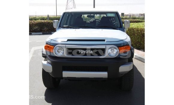 Buy Import Toyota FJ Cruiser Blue Car in Import - Dubai in Batken Buy Import Toyota FJ Cruiser Blue Car in Import - Dubai in Batken