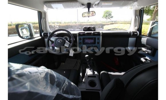 Buy Import Toyota FJ Cruiser Blue Car in Import - Dubai in Batken Buy Import Toyota FJ Cruiser Blue Car in Import - Dubai in Batken