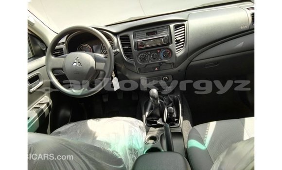 Buy Import Mitsubishi L200 White Car in Import - Dubai in Batken Buy Import Mitsubishi L200 White Car in Import - Dubai in Batken