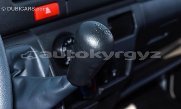 Buy Import Toyota Hiace White Car in Import - Dubai in Batken Buy Import Toyota Hiace White Car in Import - Dubai in Batken