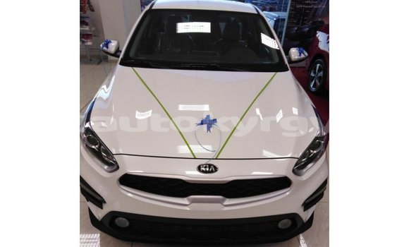 Buy Import Kia Cerato White Car in Import - Dubai in Batken