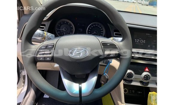 Buy Import Hyundai Elantra White Car in Import - Dubai in Batken Buy Import Hyundai Elantra White Car in Import - Dubai in Batken