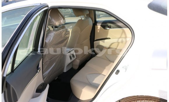 Buy Import Toyota Camry White Car in Import - Dubai in Batken Buy Import Toyota Camry White Car in Import - Dubai in Batken