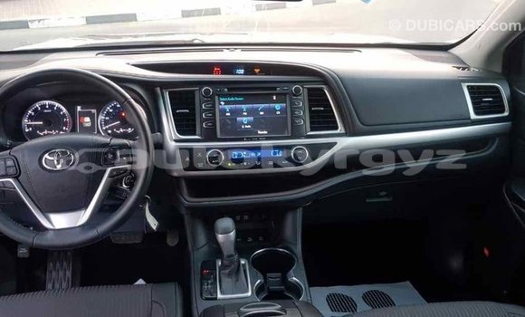Buy Import Toyota Highlander Other Car in Import - Dubai in Batken Buy Import Toyota Highlander Other Car in Import - Dubai in Batken