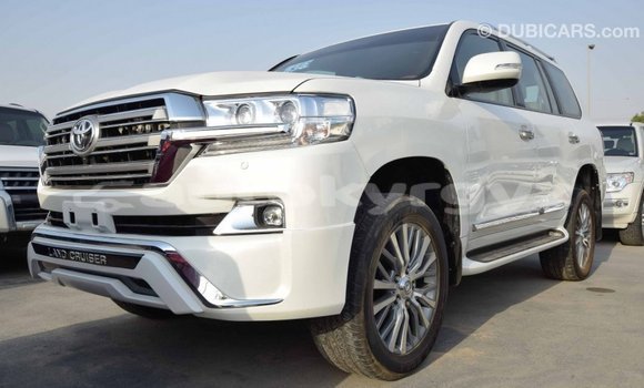 Buy Import Toyota Land Cruiser White Car in Import - Dubai in Batken Buy Import Toyota Land Cruiser White Car in Import - Dubai in Batken