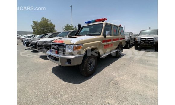 Buy Import Toyota Land Cruiser White Car in Import - Dubai in Batken Buy Import Toyota Land Cruiser White Car in Import - Dubai in Batken