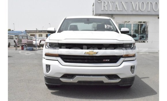 Buy Import Chevrolet Silverado White Car in Import - Dubai in Batken