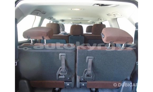 Buy Import Toyota Land Cruiser White Car in Import - Dubai in Batken Buy Import Toyota Land Cruiser White Car in Import - Dubai in Batken