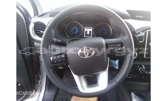 Buy Import Toyota Hilux Other Car in Import - Dubai in Batken Buy Import Toyota Hilux Other Car in Import - Dubai in Batken
