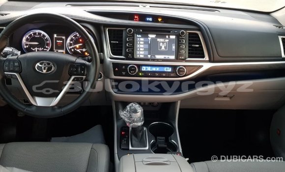 Buy Import Toyota Highlander Other Car in Import - Dubai in Batken Buy Import Toyota Highlander Other Car in Import - Dubai in Batken