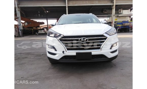 Buy Import Hyundai Tucson White Car in Import - Dubai in Batken Buy Import Hyundai Tucson White Car in Import - Dubai in Batken