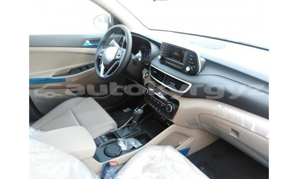 Buy Import Hyundai Tucson White Car in Import - Dubai in Batken Buy Import Hyundai Tucson White Car in Import - Dubai in Batken