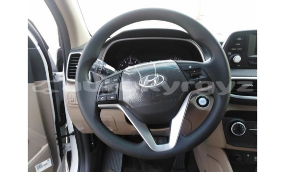 Buy Import Hyundai Tucson White Car in Import - Dubai in Batken Buy Import Hyundai Tucson White Car in Import - Dubai in Batken