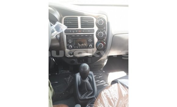 Buy Import Kia Carens White Car in Import - Dubai in Batken Buy Import Kia Carens White Car in Import - Dubai in Batken