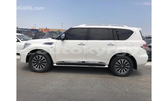 Buy Import Nissan Patrol White Car in Import - Dubai in Batken Buy Import Nissan Patrol White Car in Import - Dubai in Batken